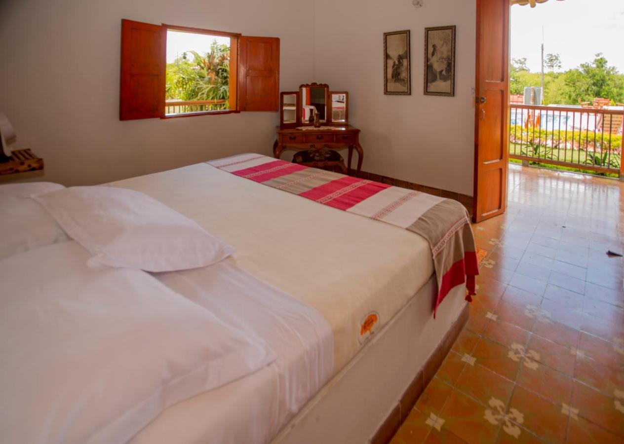 Hacienda El Saman Villa Quimbaya Exterior photo